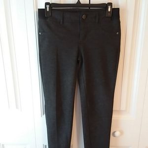 Simply Vera midrise skinny pants/leggings